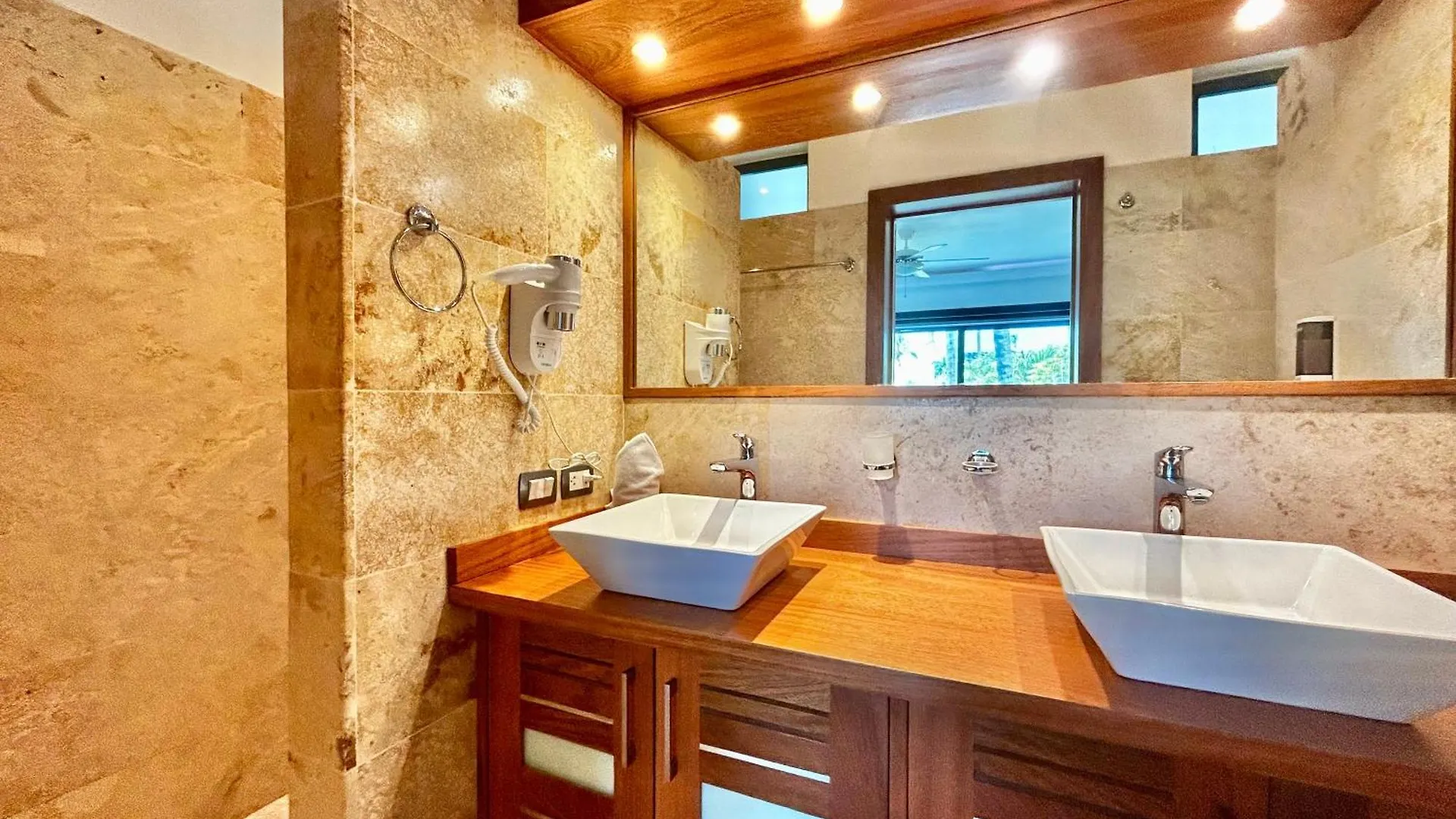 Beachfront Complex 3Bd 3Ba With Pool Las Terrenas Appartamento